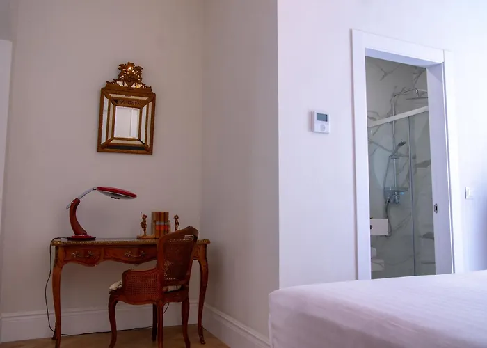 Pries Homes La Casa Azul