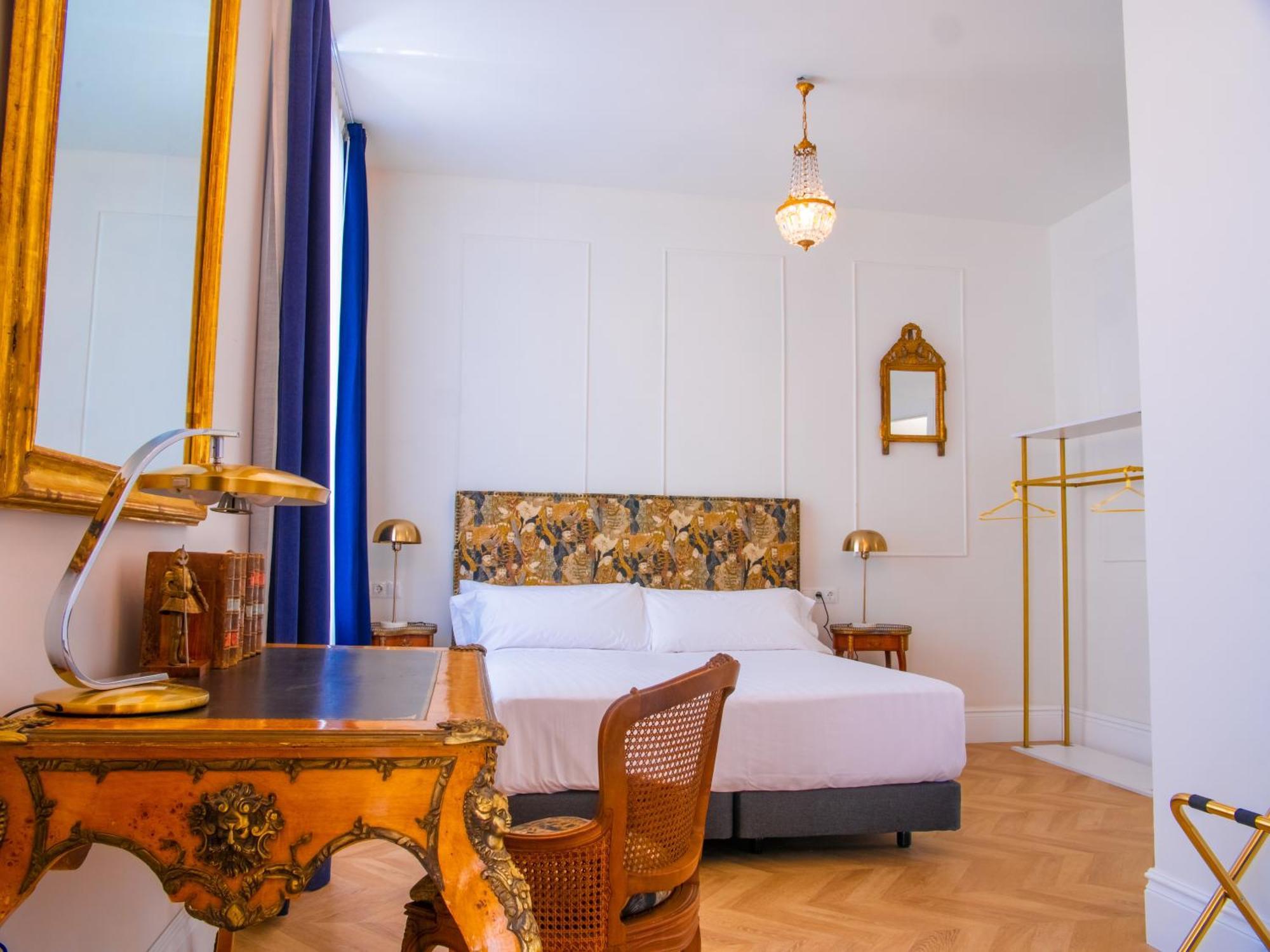Pries Homes La Casa Azul * Màlaga